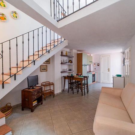 Murphy Holiday Home - Casa Papini La Maddalena  Exterior foto